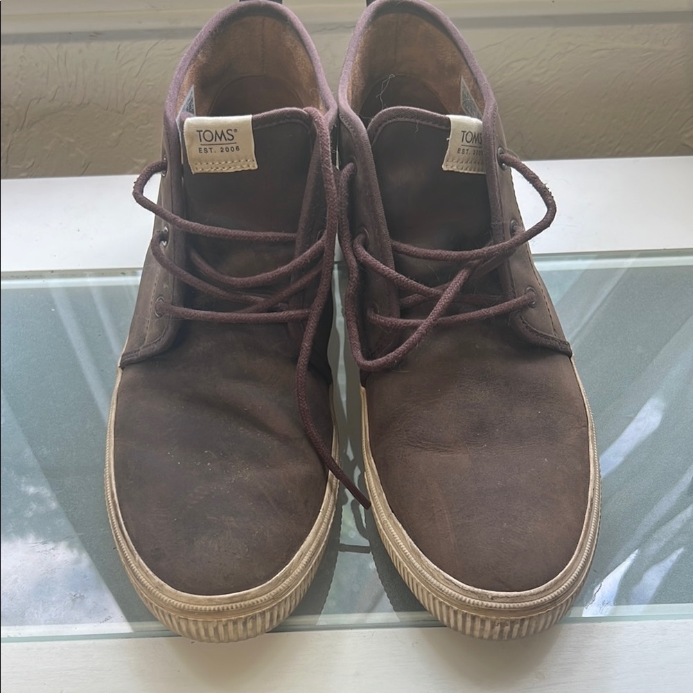 Toms Brown Chukka Boots with Suede Upper and Crepe Sole
